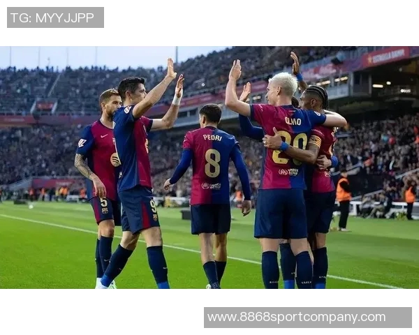 梅西坦言仍关注巴萨与队友讨论球队现状与战术变化 梅西坦言仍关注巴萨与队友讨论球队现状与战术变化