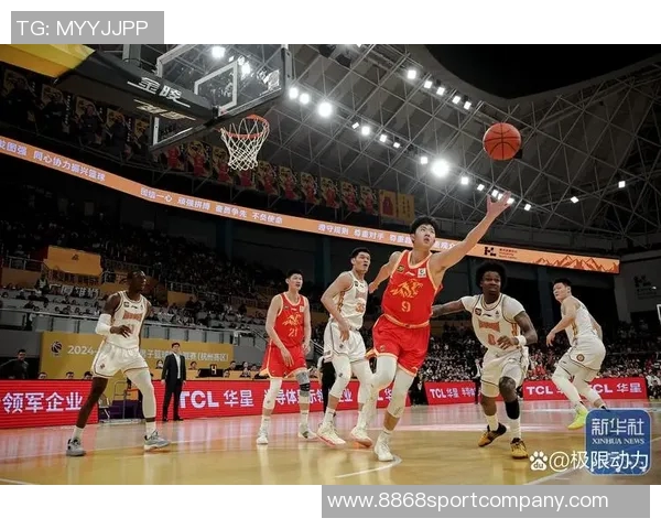 三球半场高效表现砍下23分7篮板4助攻首节独揽15分助力球队奋战 三球半场高效表现砍下23分7篮板4助攻首节独揽15分助力球队奋战