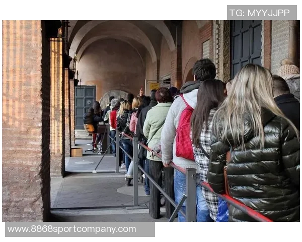 罗马旧将敦比亚接受测谎结果显示年龄缩水近六岁引发热议 罗马旧将敦比亚接受测谎结果显示年龄缩水近六岁引发热议