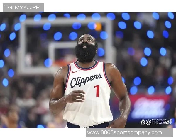 哈登谈球队首发调整探索有效组合不断优化无效阵容 哈登谈球队首发调整探索有效组合不断优化无效阵容