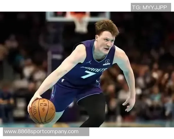 新秀赛季奎因表现惊艳30分9板4助2断2帽与文班同列历史传奇