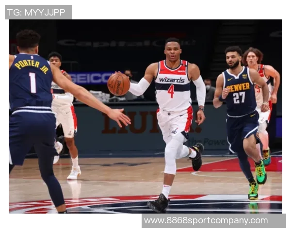 沃尔什全场最高前场板助力球队表现出色14分11板成关键球员