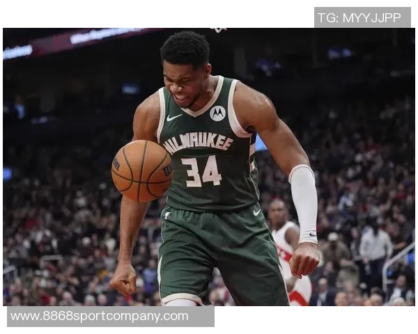 字母哥谈湖人背靠背客场表现强调努力与拼搏精神