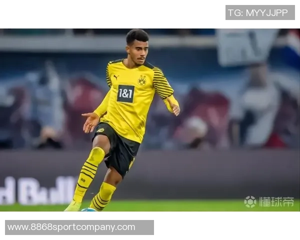 法兰克福成功签下卡利穆恩多完成租借交易并附带买断选项